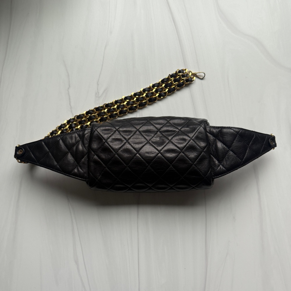 Vintage Chanel 90’s belt bag Fanny pack waist bag 24k gold plated hardware - Picture 4 of 12